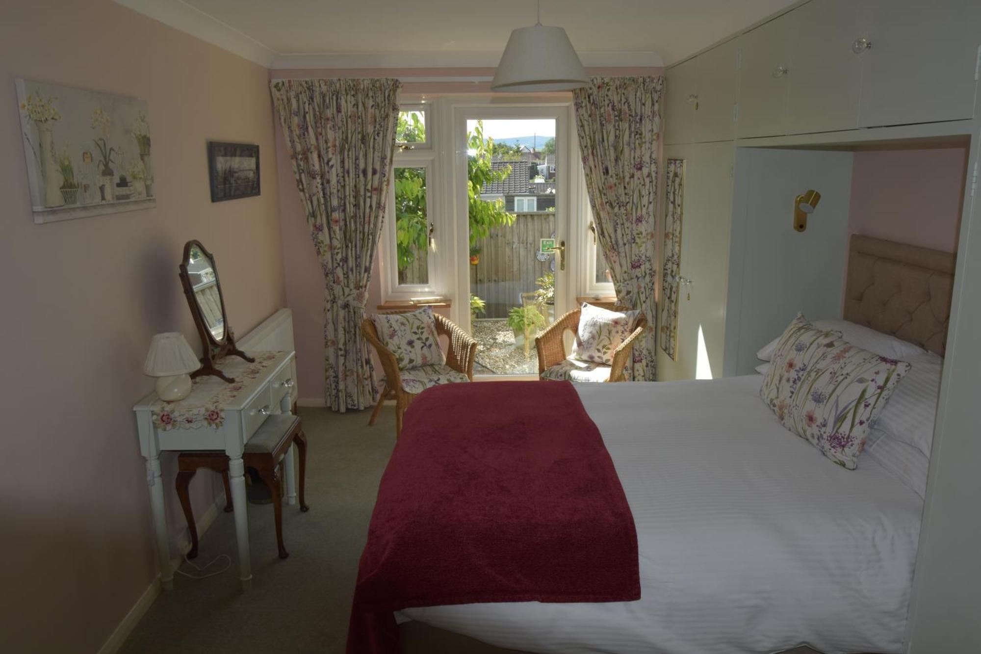 Teign Head Apartment Ньютон Эбэт Экстерьер фото