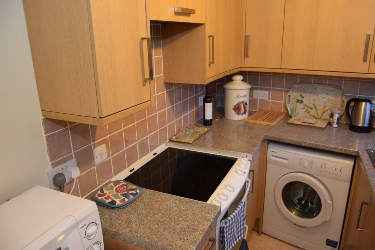 Teign Head Apartment Ньютон Эбэт Экстерьер фото
